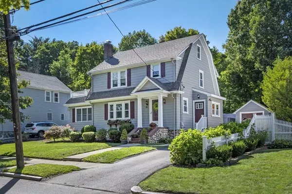 34 West St, Stoneham, MA 02180