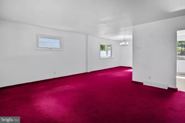 2900 HOLME AVE, Philadelphia, PA 19136