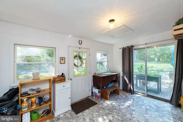 188 NEW MARKET RESERVOIR RD, New Market, VA 22844