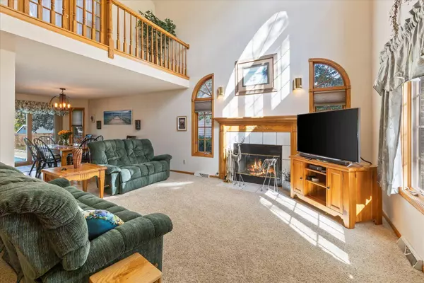 173 Bay Ridge Ln, Burlington, WI 53195