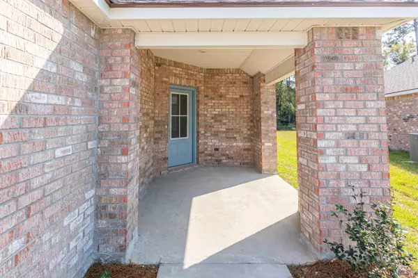 7775 COLLIN TRAILS, Denham Springs, LA 70726