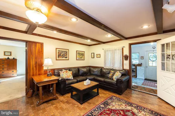 188 NEW MARKET RESERVOIR RD, New Market, VA 22844