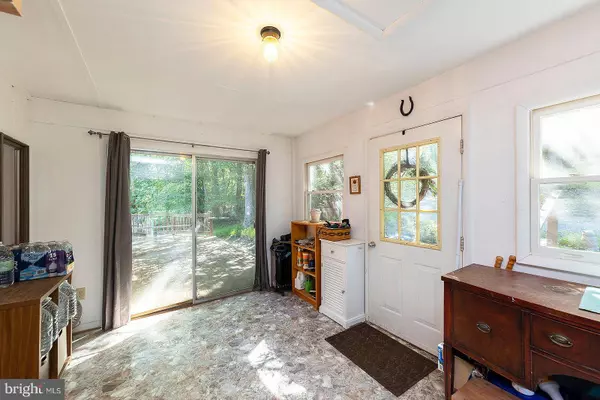 188 NEW MARKET RESERVOIR RD, New Market, VA 22844