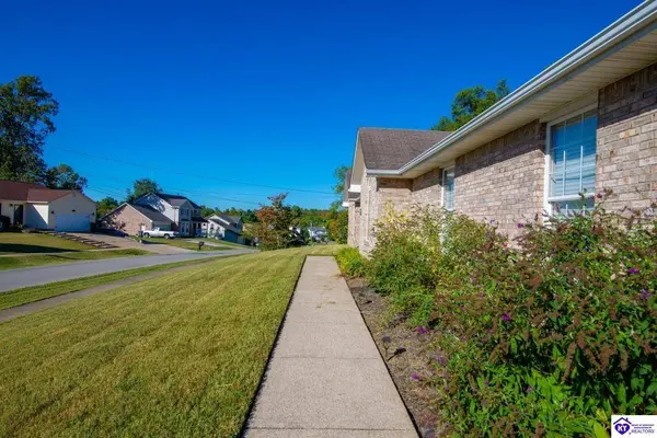 100 Scarlet Oak Circle, Elizabethtown, KY 42701