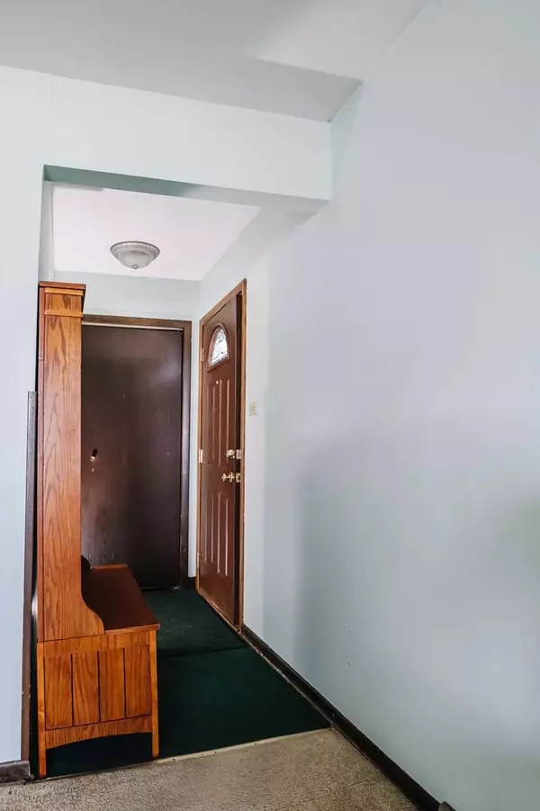 7329 W 84th Street, Bridgeview, IL 60455