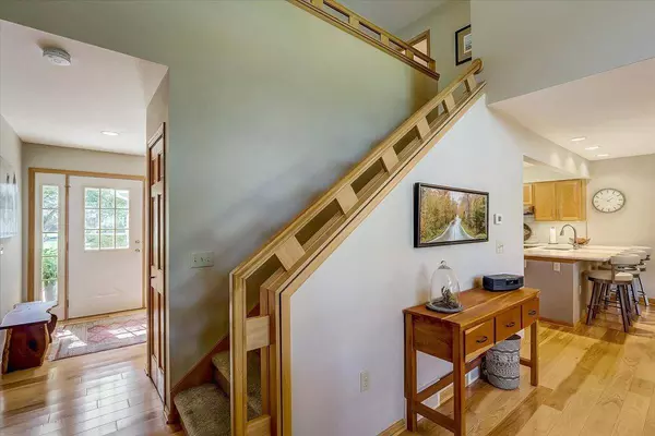 5708 Steeplechase Dr, Westport, WI 53597