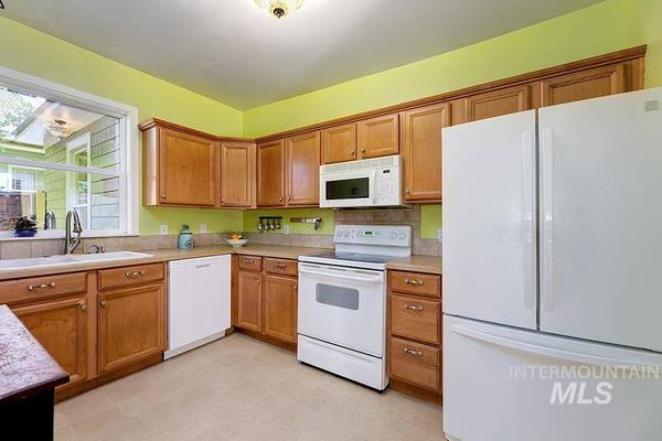 1911 N 18th St, Boise, ID 83702