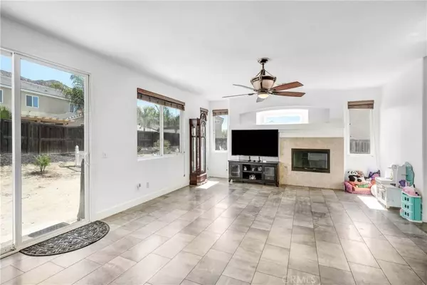 30143 Diamond Ridge CT, Menifee, CA 92585