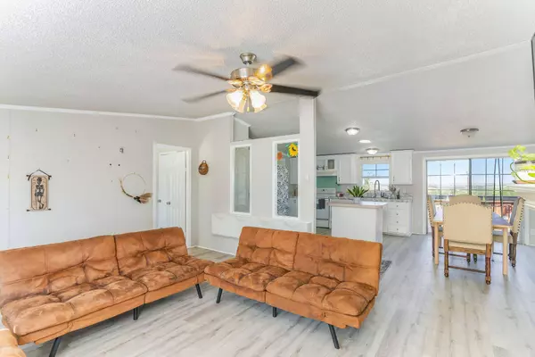 9713 Valley Road, Joshua, TX 76058