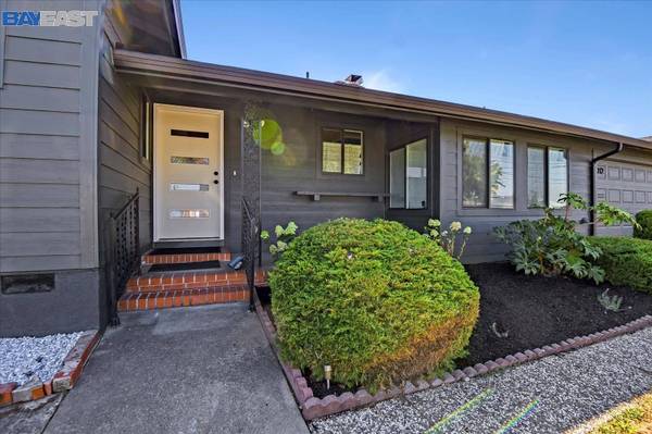 1212 Gomer St, Hayward, CA 94544