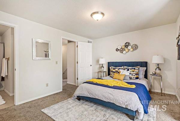 1974 E Old Saybrook Ln, Boise, ID 83706