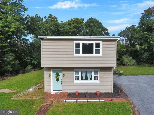 789 FISHING CREEK RD, New Cumberland, PA 17070