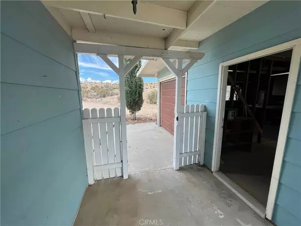 59095 Williams LN, Yucca Valley, CA 92284
