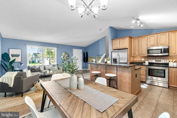 6672 MID SUMMER NIGHT, Eldersburg, MD 21784