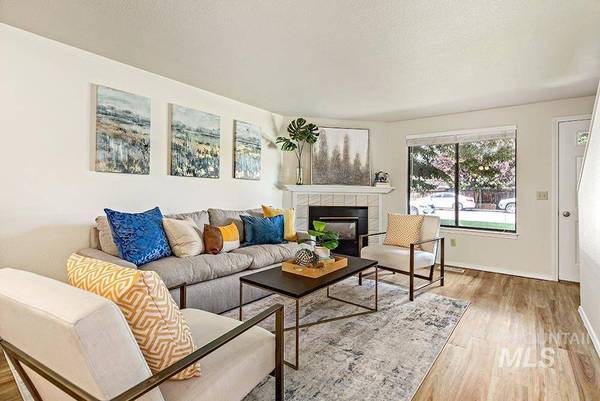 1974 E Old Saybrook Ln, Boise, ID 83706