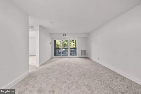 10850 GREEN MOUNTAIN CIR #T18, Columbia, MD 21044