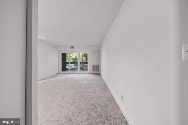 10850 GREEN MOUNTAIN CIR #T18, Columbia, MD 21044