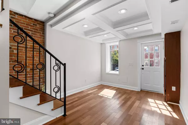 2428 FOSTER AVE, Baltimore, MD 21224