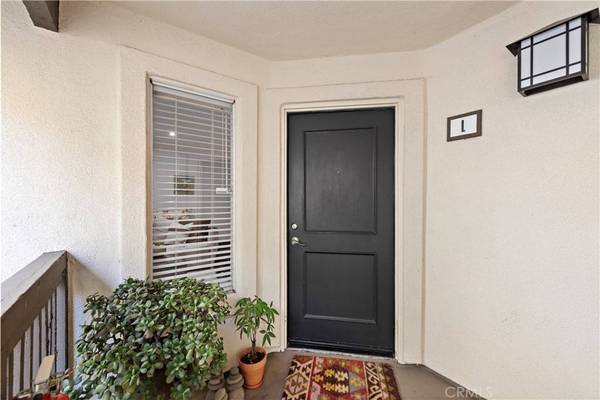 129 N Cross Creek RD #L, Orange, CA 92869