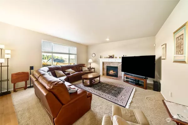 12224 18nd AVE E, Bonney Lake, WA 98391