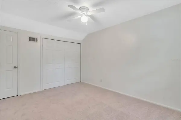 26216 GOLDEN VALLEY ST, Sorrento, FL 32776