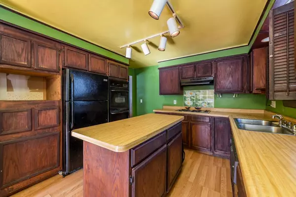 1009 Lorelei Drive, Zion, IL 60099