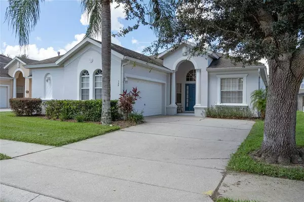 135 MINNIEHAHA CIR, Haines City, FL 33844