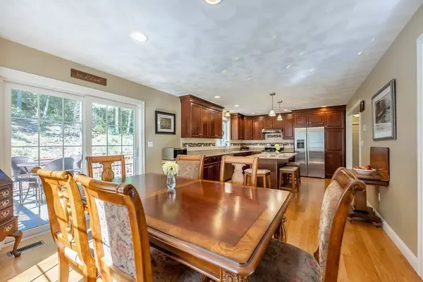 420 Andover St, Wilmington, MA 01887