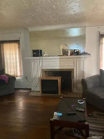 3241 COLLINGWOOD Street, Detroit, MI 48206