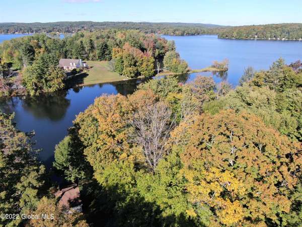 2690 May Road, Galway, NY 12074