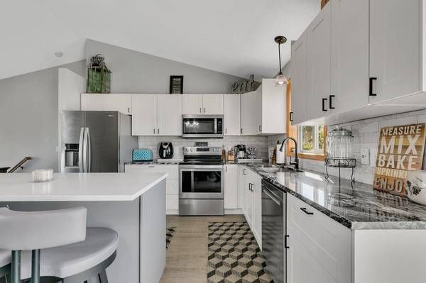 6870 169th LN NW, Ramsey, MN 55303