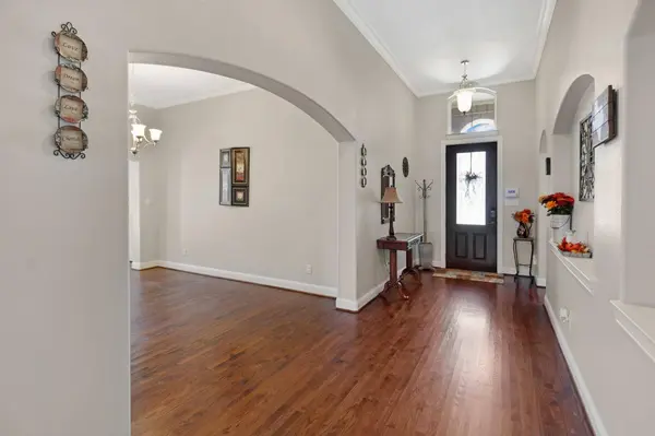 7223 Vienta Point, Grand Prairie, TX 75054