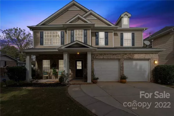 201 E Waterlynn RD, Mooresville, NC 28117