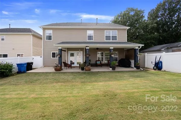 201 E Waterlynn RD, Mooresville, NC 28117