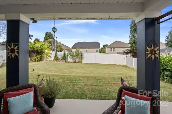 201 E Waterlynn RD, Mooresville, NC 28117