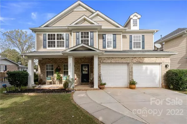 201 E Waterlynn RD, Mooresville, NC 28117