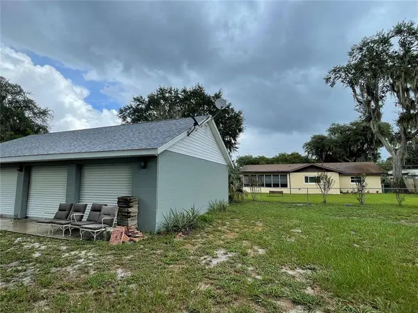 32114 ELIZABETH AVE, Tavares, FL 32778