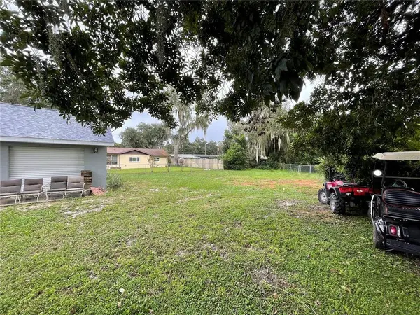 32114 ELIZABETH AVE, Tavares, FL 32778