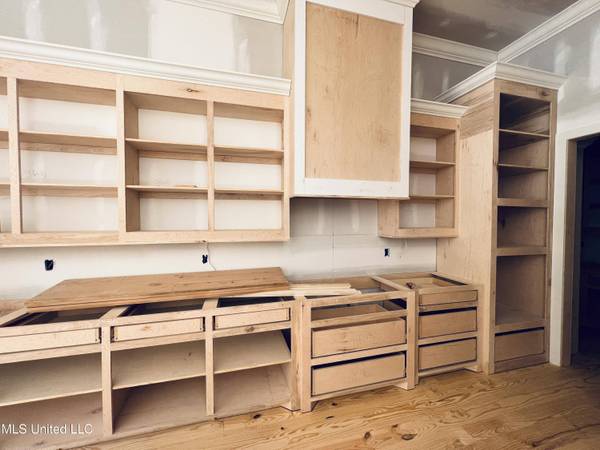 1622 Old Lake Road, Brandon, MS 39042