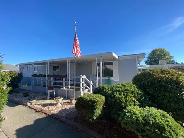 1127 Adrienne WAY, Santa Rosa, CA 95401