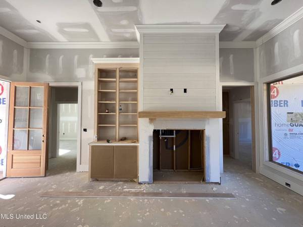 1630 Old Lake Road, Brandon, MS 39042