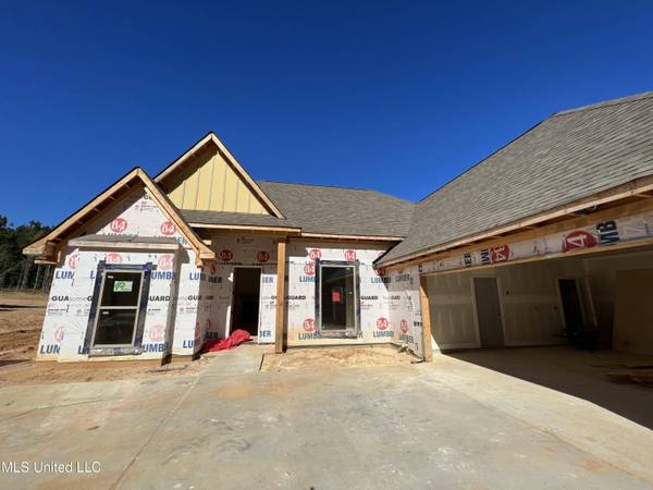 1622 Old Lake Road, Brandon, MS 39042