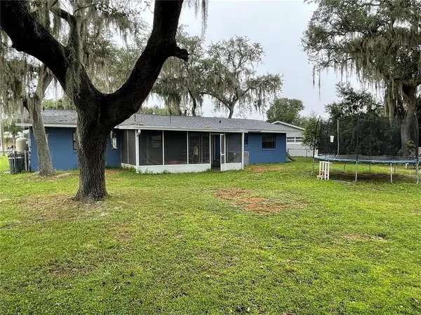 32114 ELIZABETH AVE, Tavares, FL 32778