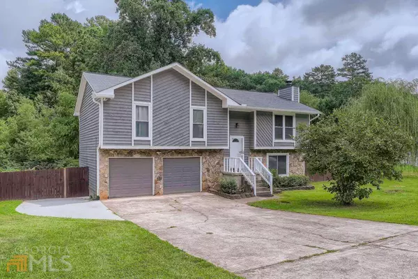 1073 Park Forest CT NW