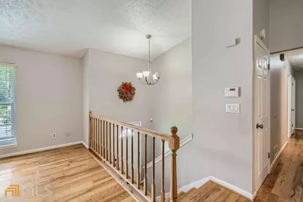 1073 Park Forest CT NW, Lilburn, GA 30047