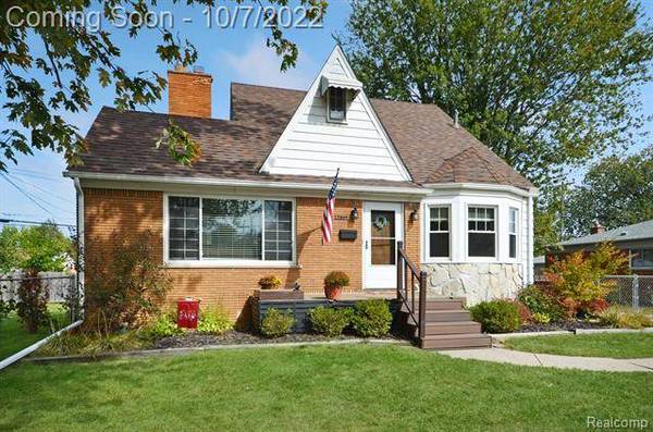 22809 E 13 Mile Road, St. Clair Shores, MI 48082