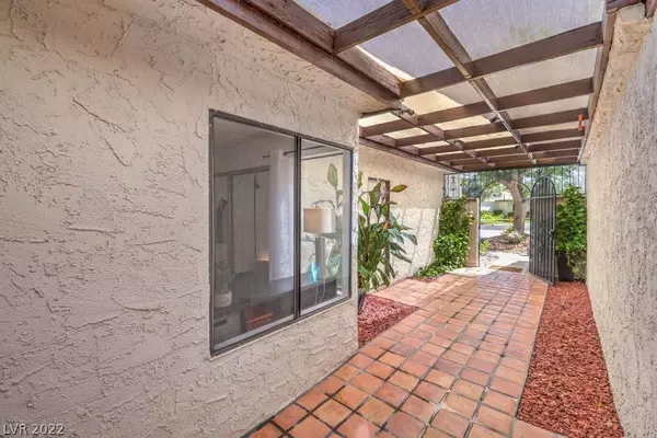 3022 Mirado Court, Las Vegas, NV 89121