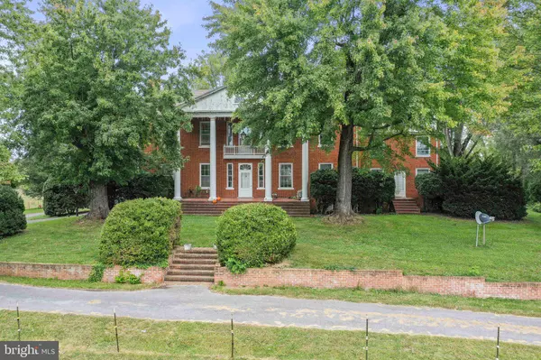 763 SWAN POND RD, Martinsburg, WV 25404