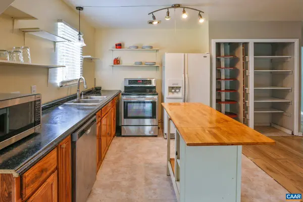 1508 TRAILRIDGE RD, Charlottesville, VA 22903