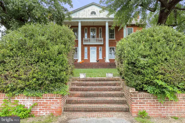 763 SWAN POND RD, Martinsburg, WV 25404